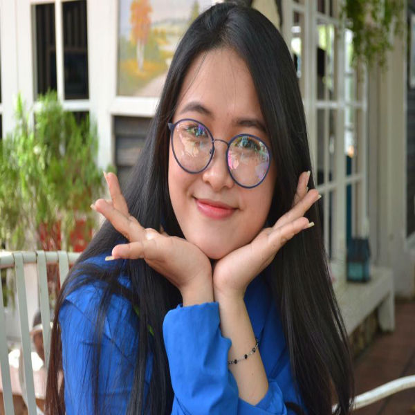 Khong Bi Can Nhung Van Thich Deo Kinh Can Không Bị Cận Nhưng Vẫn Thích Đeo Kính Cận