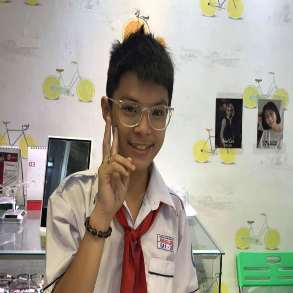 gong-can-nhua-trong-suot-chua-bao-gio-het-hot Gọng cận nhựa trong suốt chưa bao giờ hết hot