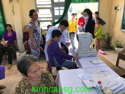 Chương Trình Khám Mắt Từ Thiện Cho Bà Con Ở Tiền Giang Chương Trình Khám Mắt Từ Thiện Cho Bà Con Ở Tiền Giang