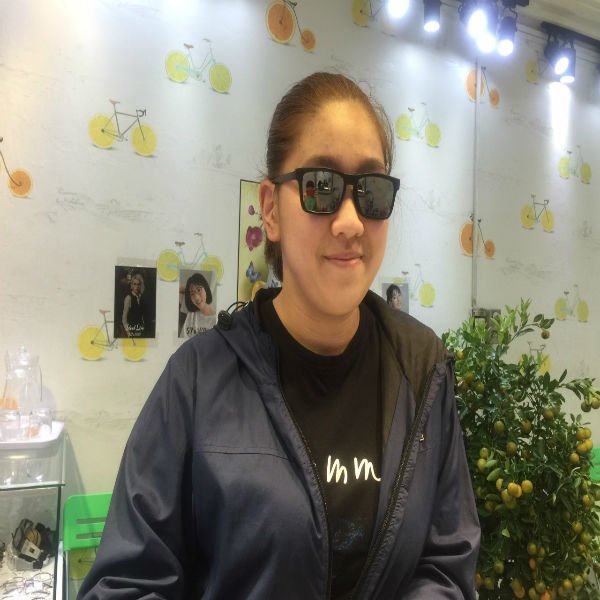 Nen-mua-kinh-mat-hang-nao-top-thuong-hieu-kinh-mat-noi-tieng-hien-nay Nên mua kính mát hãng nào? Top thương hiệu kính mát nổi tiếng hiện nay