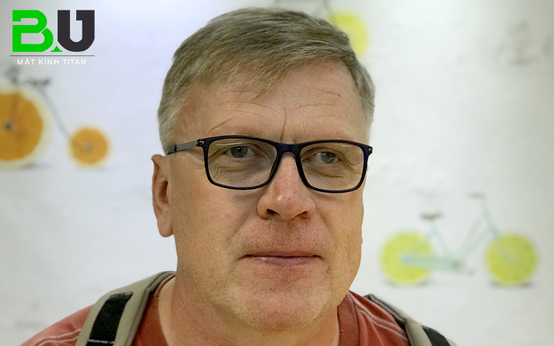 mat-kinh-da-trong-doi-mau mat-kinh-da-trong-doi-mau-2704