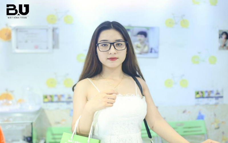 gong-kinh-can-quan-hot-trend-14 gong-kinh-can-hot-trend-0604