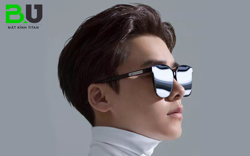 gong-kinh-Gentle Monster-4 Kinh-chu-V-1306