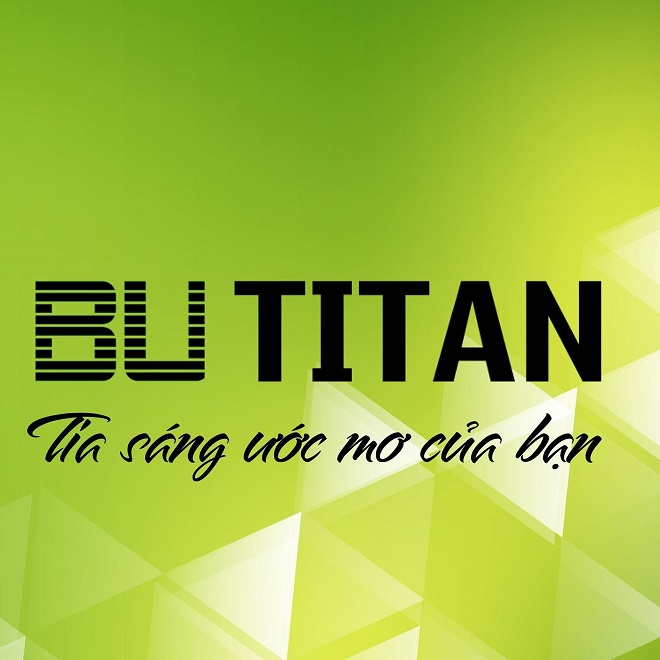 Mắt kính Titan là địa chỉ cung cấp mắt kính cận đổi màu