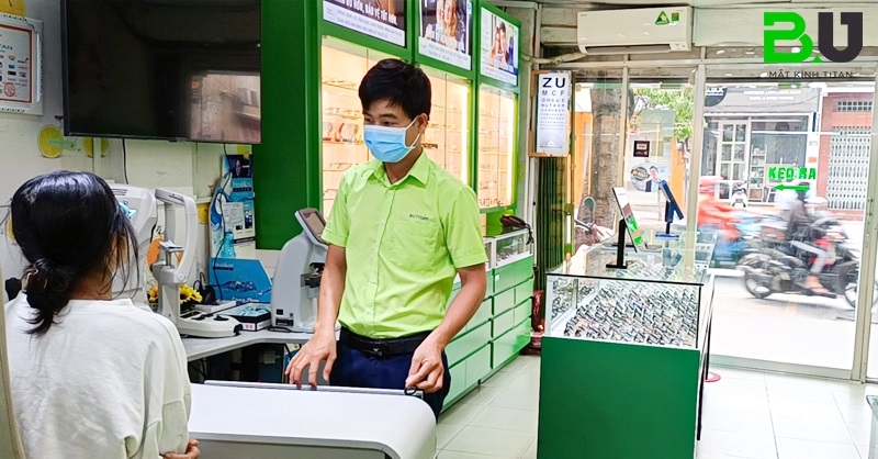 loan-thi-deo-kinh-gi